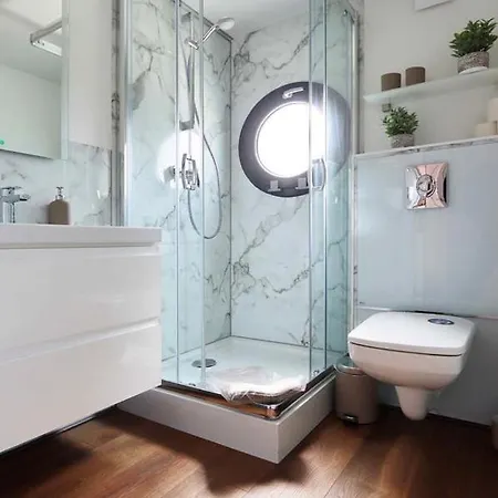 Hausboot La Mare Claudia *